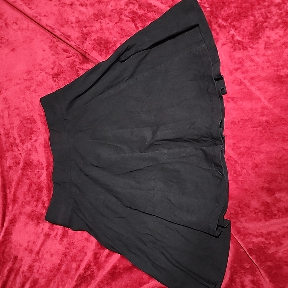 Black cute mini skirt